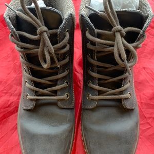 Doc Marten Maelly Chukka Boots